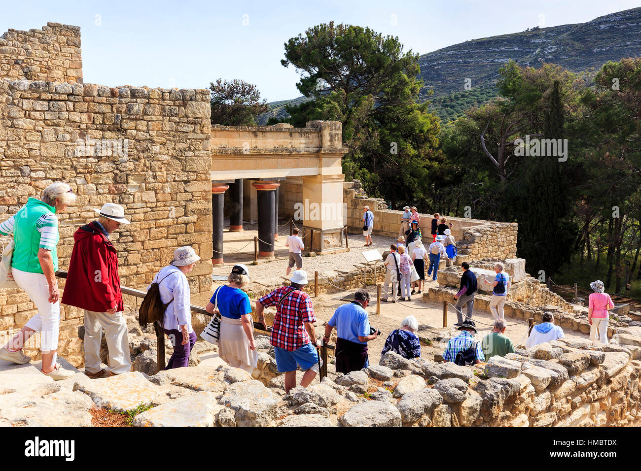 Les touristes à se promener dans le célèbre site archéologique de