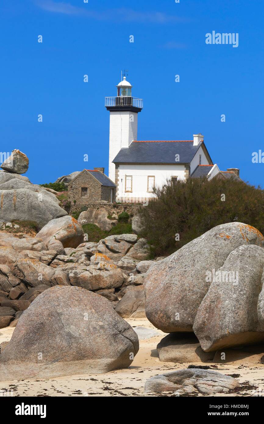 Le Phare De Pontusval Brignogan Brignogan Plages Finist Re Bretagne