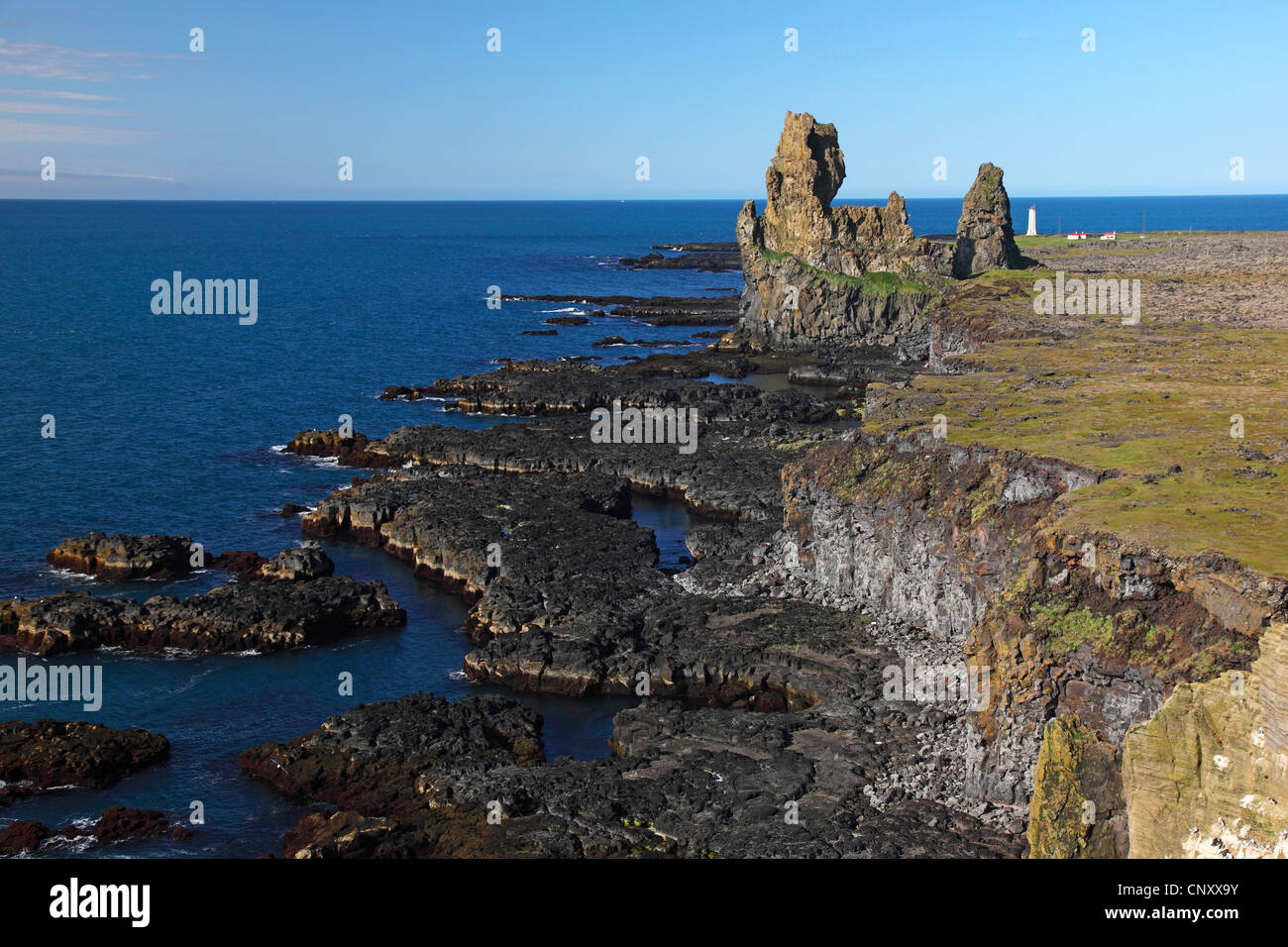 Costa Rocciosa Di Malarrif E Faro Immagini E Fotografie Stock Ad Alta