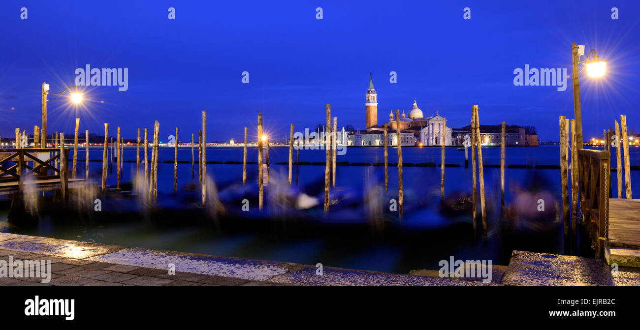 Venezia Campanile Della Basilica Di San Giorgio Maggiore Immagini E