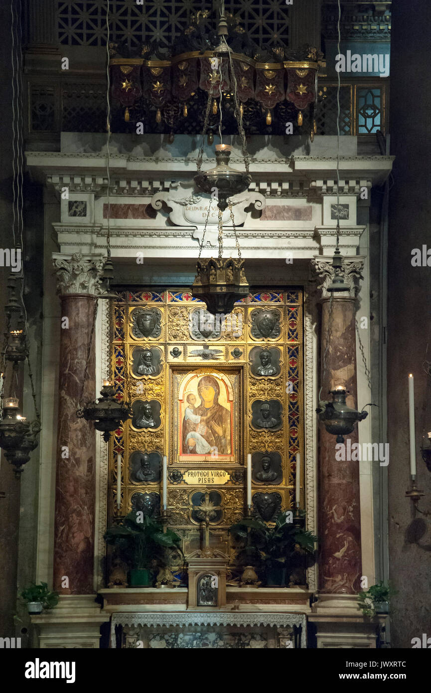 Il Romanico Santuario Madonna Di Sotto Gli Pergamo Da Berlinghiero