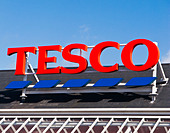 tesco-supermarket-logo-sign-england-uk-B