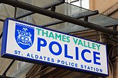 thames-valley-police-sign-outside-st-ald