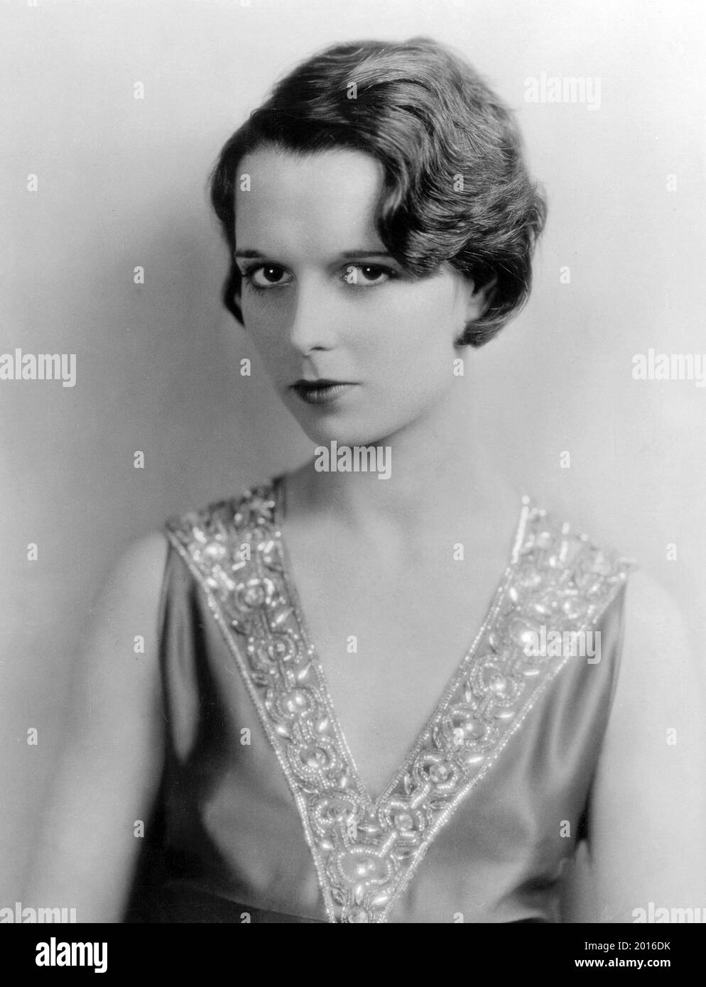 Louise brooks society hi-res stock photography and images - Alamy