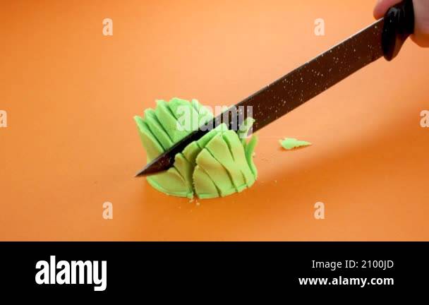 Very Satisfying and Relaxing Kinetic Sand ASMR video. Cutting anti