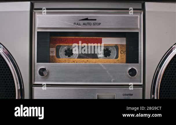 Ecco perché uno stereo vintage suonerà sempre meglio di uno nuovo - news