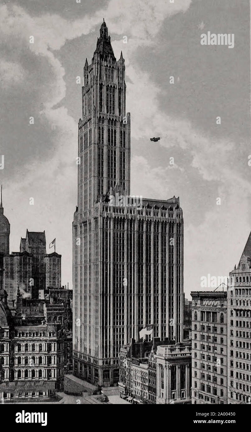 The Woolworth Building, New York City, circa 1913 Stock Photo