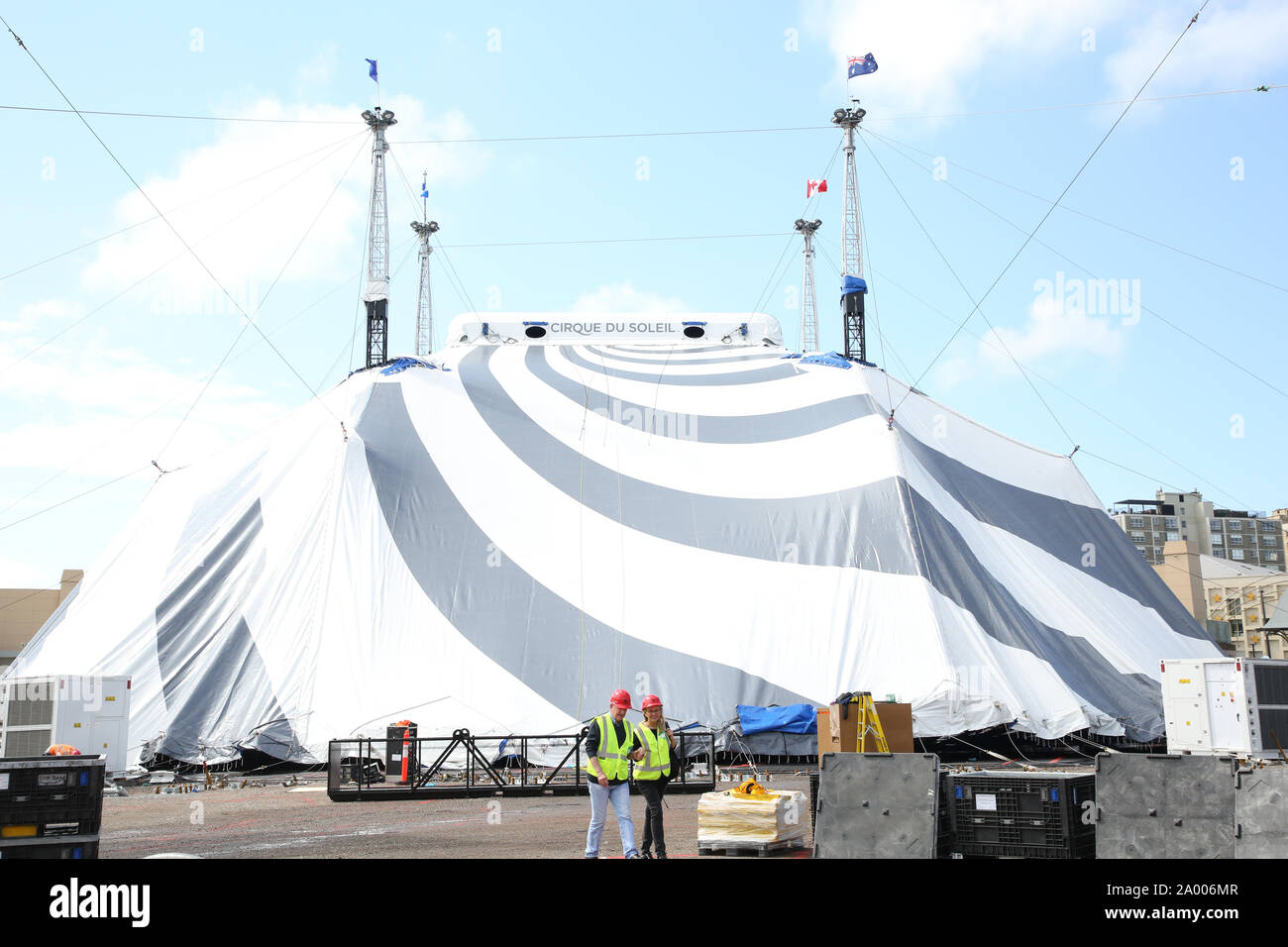 Sydney, Australia. 19th September 2019. Cirque du Soleil’s brand new white and grey Big Top was raised to mark the arrival of KURIOS – Cabinet of Curiosities.  Media photographers and reporters were invited to witness the raising of the Big Top and set-up of the travelling Cirque du Soleil village. Over 60 technicians raised more than 100 metal poles in the final step of building the roof of the “grand chapiteau”. The Big Top stands about 20 metres (56 feet) high and is 51 metres (164 feet) in diameter. Credit: Richard Milnes/Alamy Live News Stock Photo