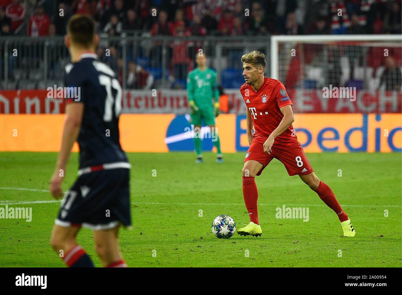Munique, Alemanha. 19th Sep, 2019. MUNIQUE, ALEMANHA, 18.09.2019 - UEFA CHAMPIONS LEAGUE: Javi Martinez do Bayern (