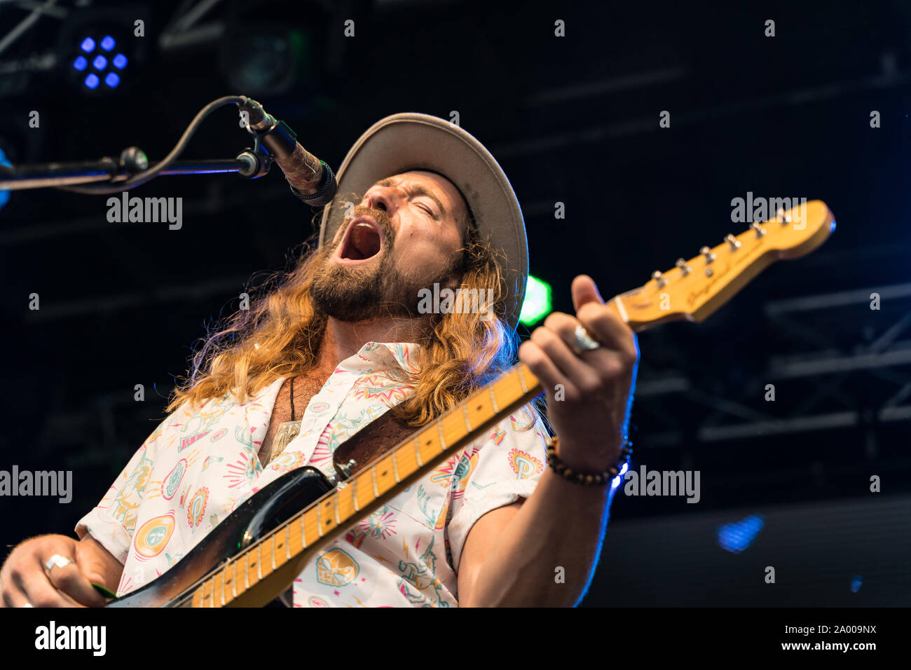 Canadian musician Jesse Roper performing at Summerset Music & Arts ...