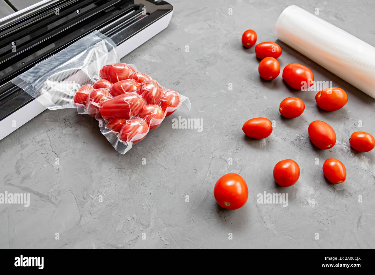 Plastic bag sealer hires stock photography and images Alamy