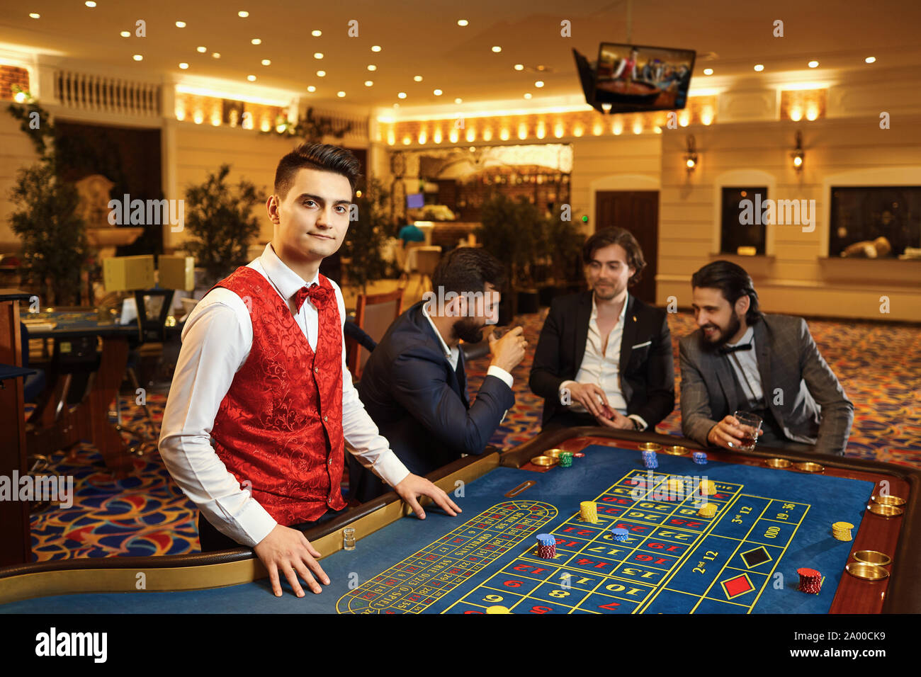 Croupier casino hi-res stock photography and images - Alamy