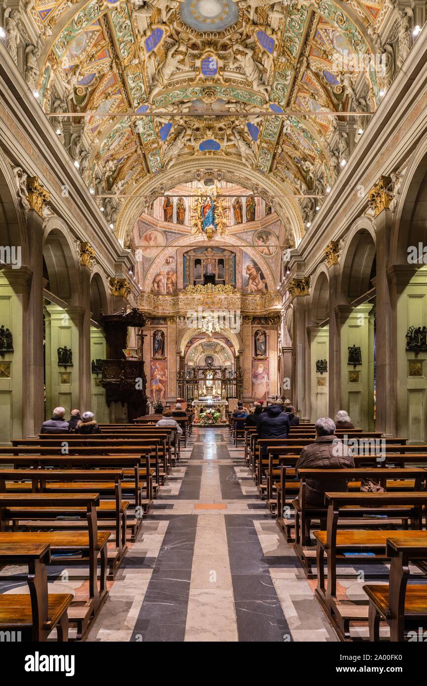 Interior, Longhouse, Santuario della Beata Vergine dei Miracoli, Saronno, Province of Varese, Lombardy, Italy Stock Photo