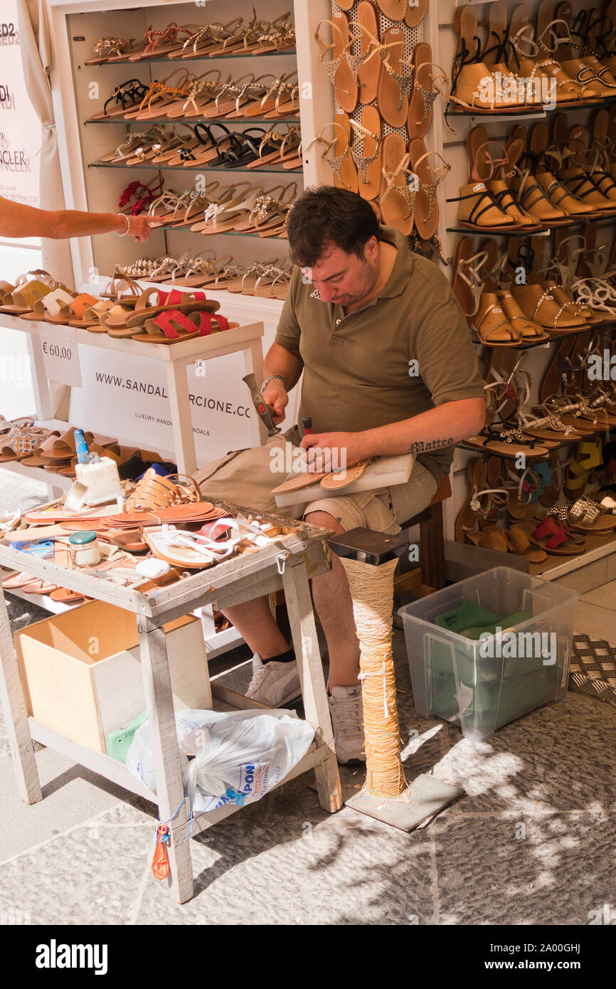 Shoe maker cobbler in Sorrento in Italy Stock Photo - Alamy