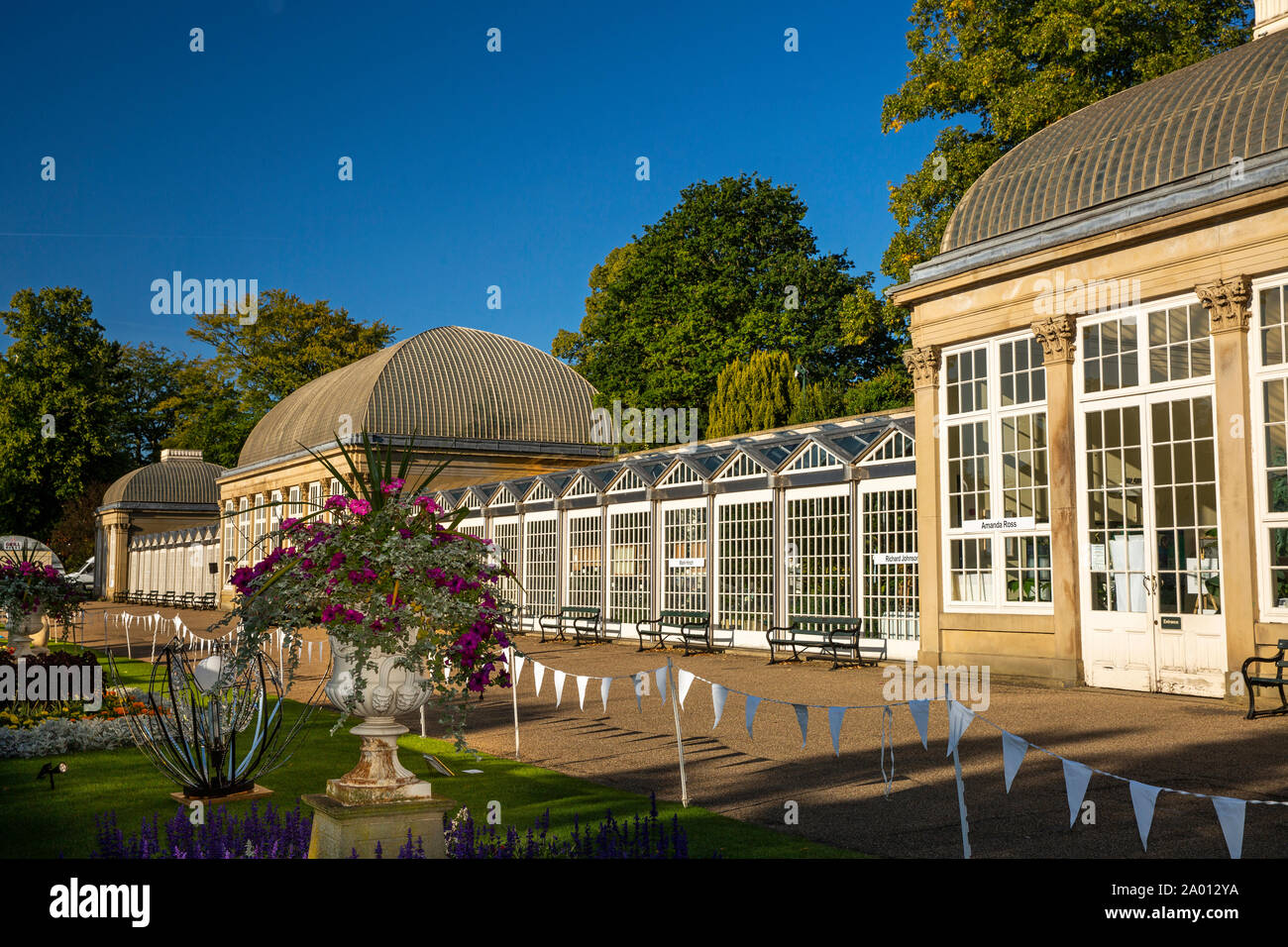 UK, Yorkshire, Sheffield, Clarkehouse Road, Botanical Gardens, glasshouses Stock Photo