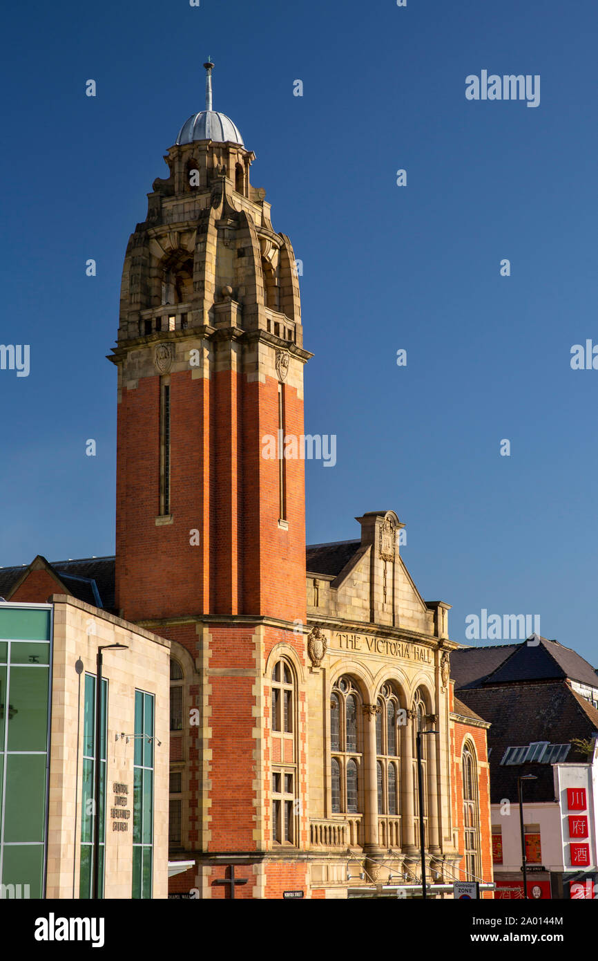 UK, Yorkshire, Sheffield, Norfolk Street, Victoria Hall Methodist Church landmark tower Stock Photo