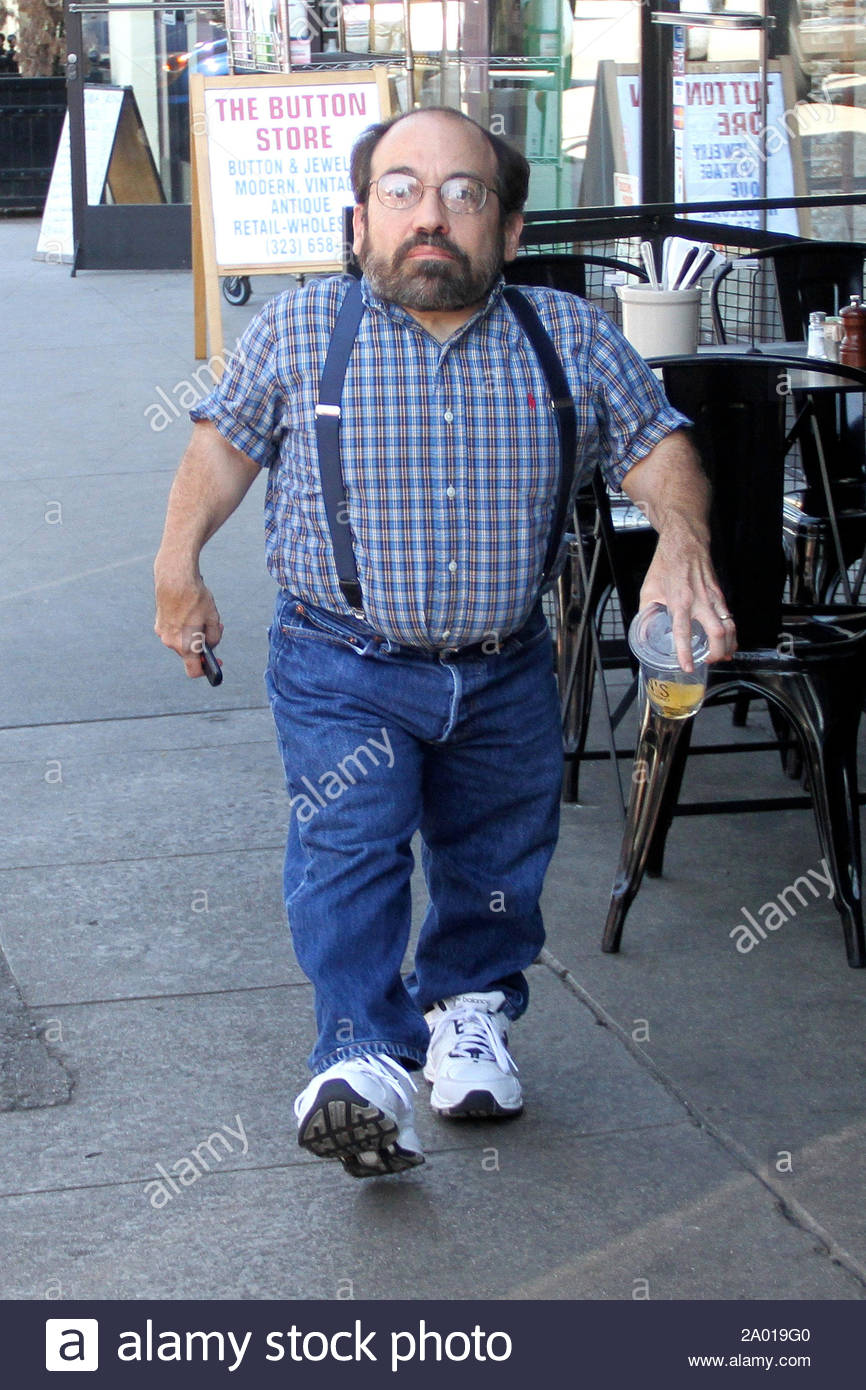 Danny Woodburn Stock Photos & Danny Woodburn Stock Images - Alamy