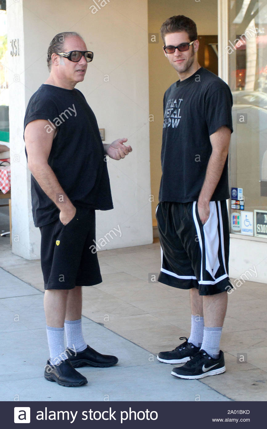 Dressed Alike Stock Photos & Dressed Alike Stock Images Alamy