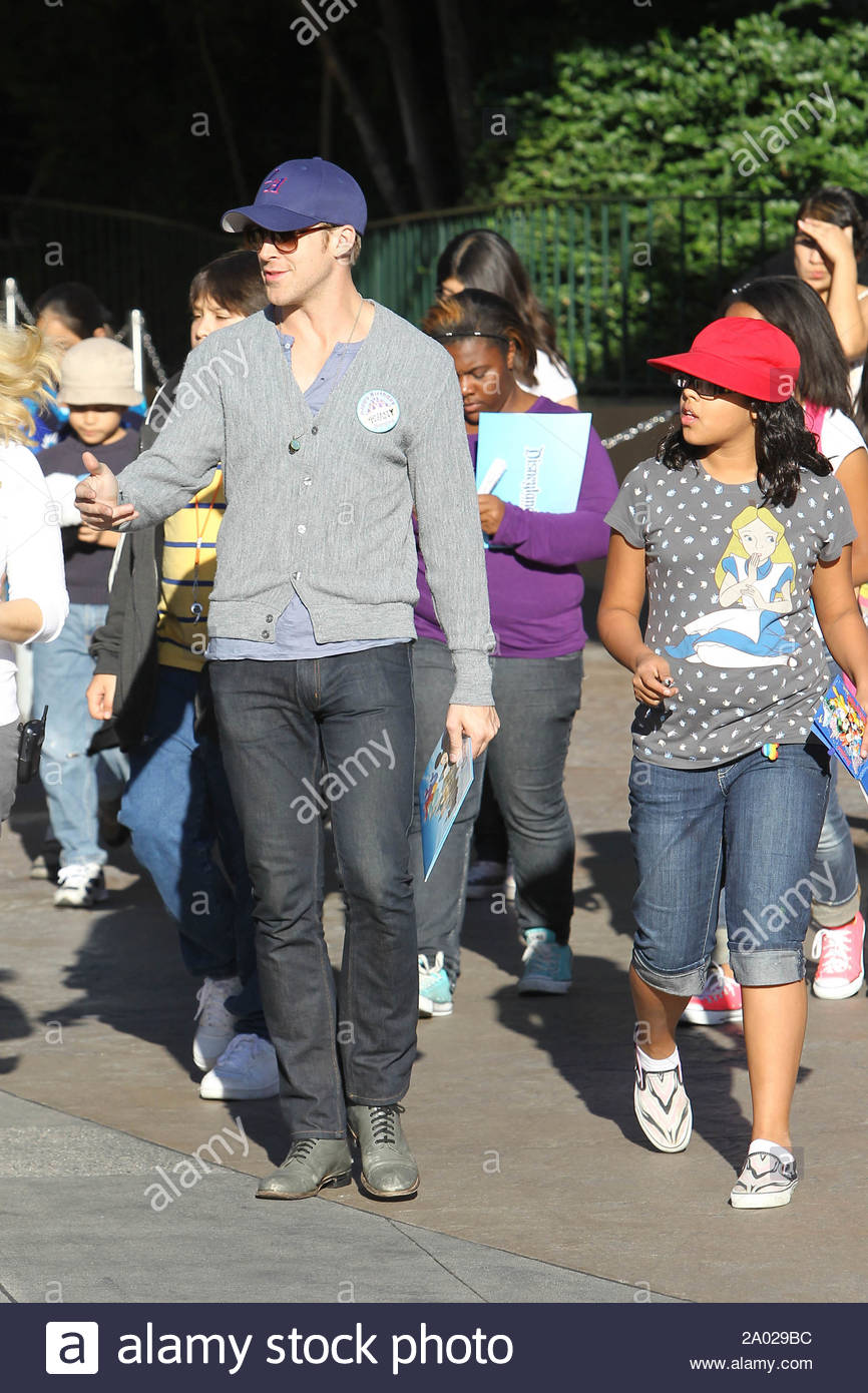 Disneyland Anaheim Ca Ryan Gosling Shares His 30th Birthday