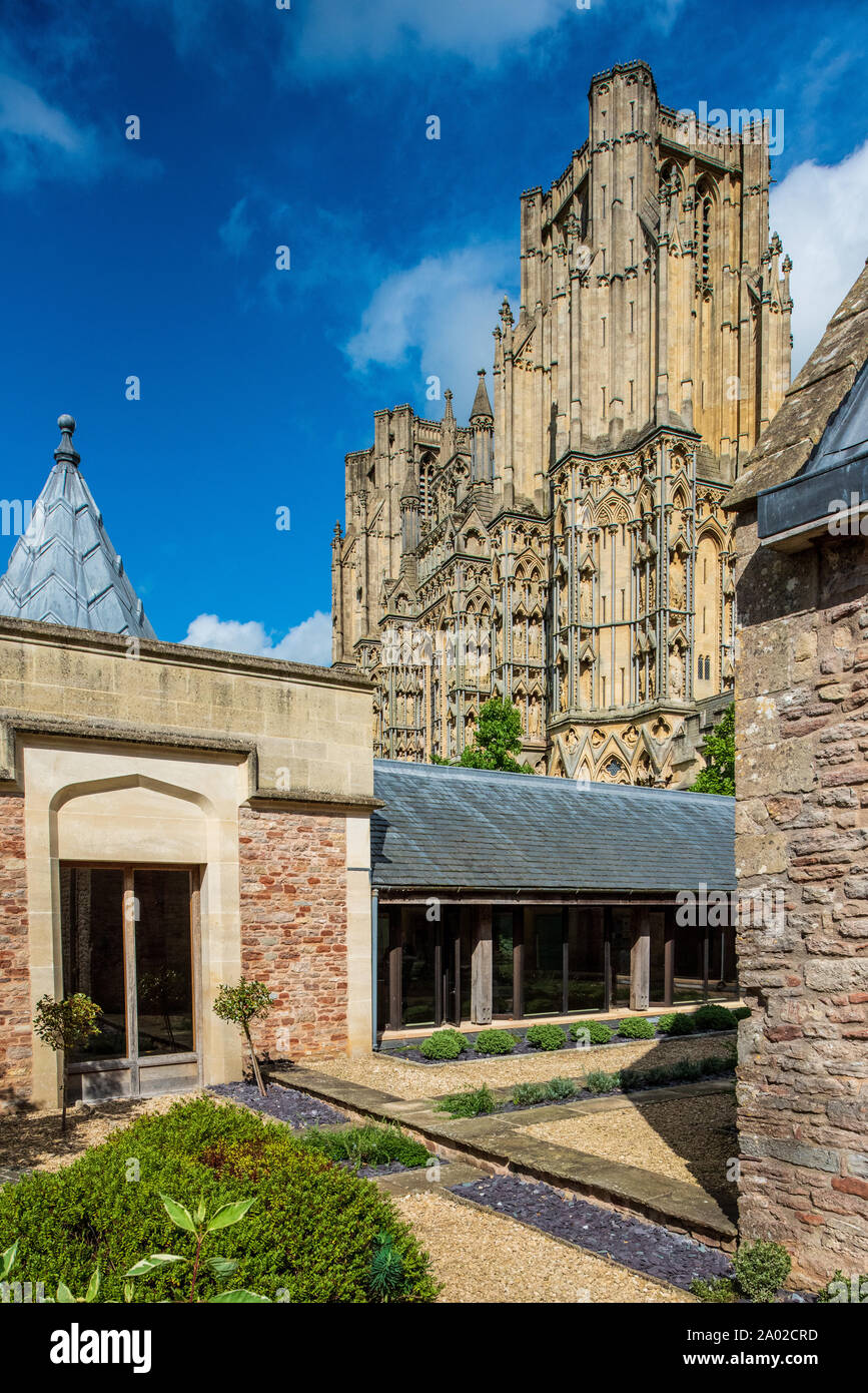 Wells Cathedral in Wells Somerset, built between 1176 and 1450. Anglican. The West Front and modern visitor centre. Stock Photo