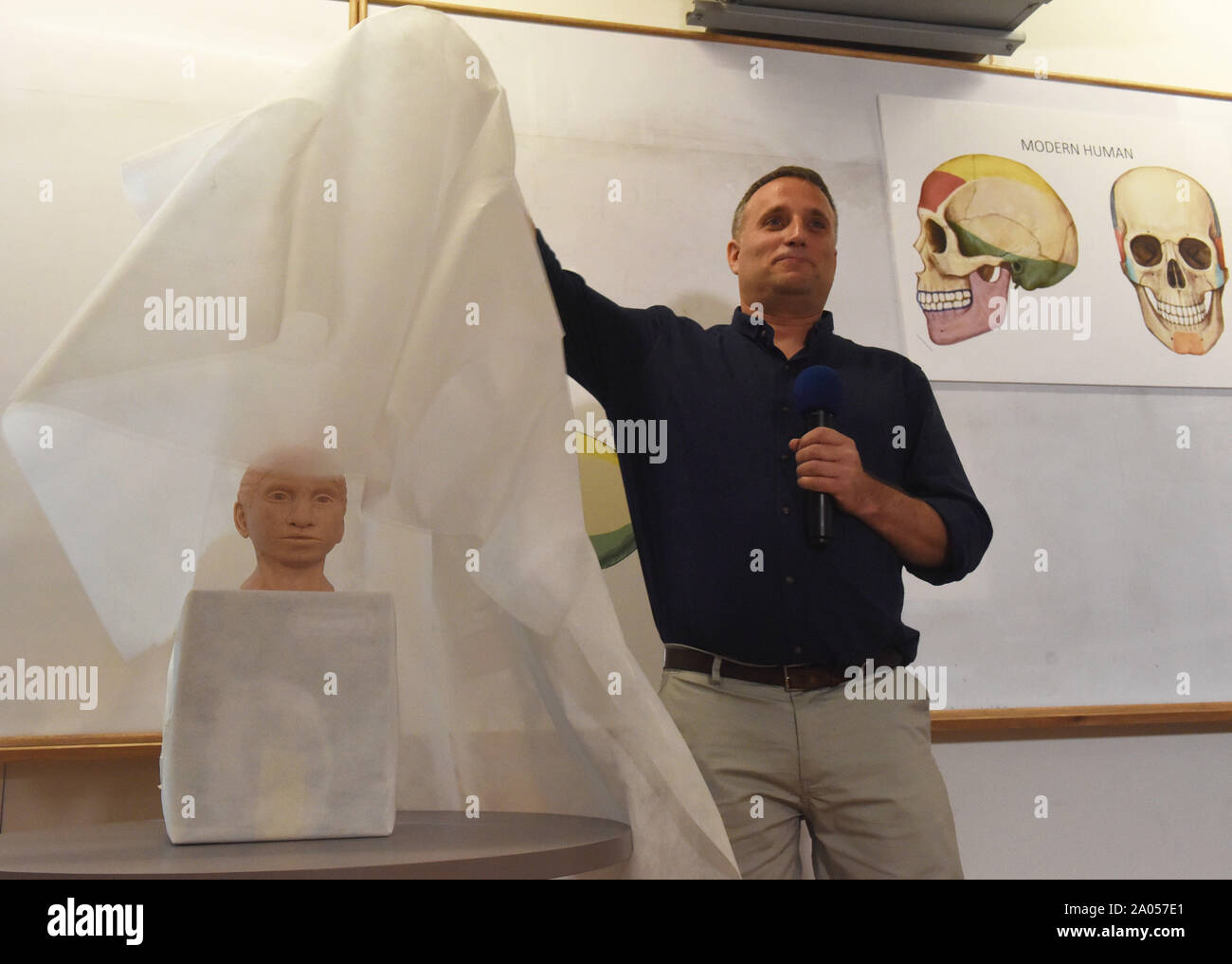 Professor Liran Carmel, a researcher at the Hebrew University of ...