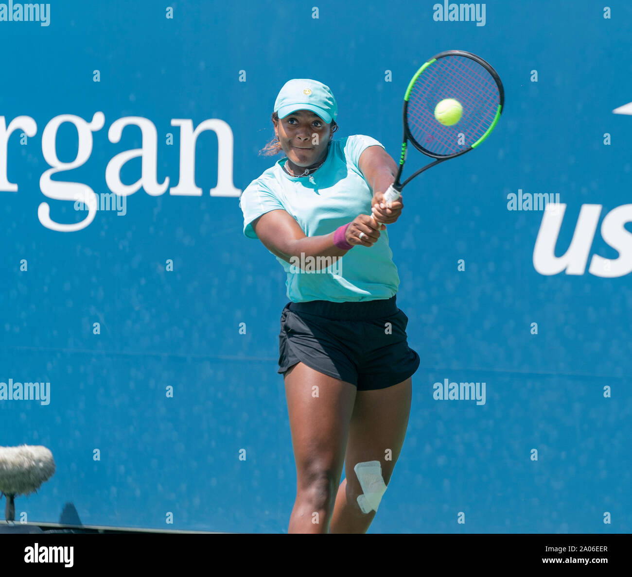 New York, NY - August 20, 2019: Hailey Baptiste (USA) in action during  qualifying round 1 of US Open Tennis Championship against Anna Bondar  (Hungary) at Billie Jean King National Tennis Center Stock Photo - Alamy