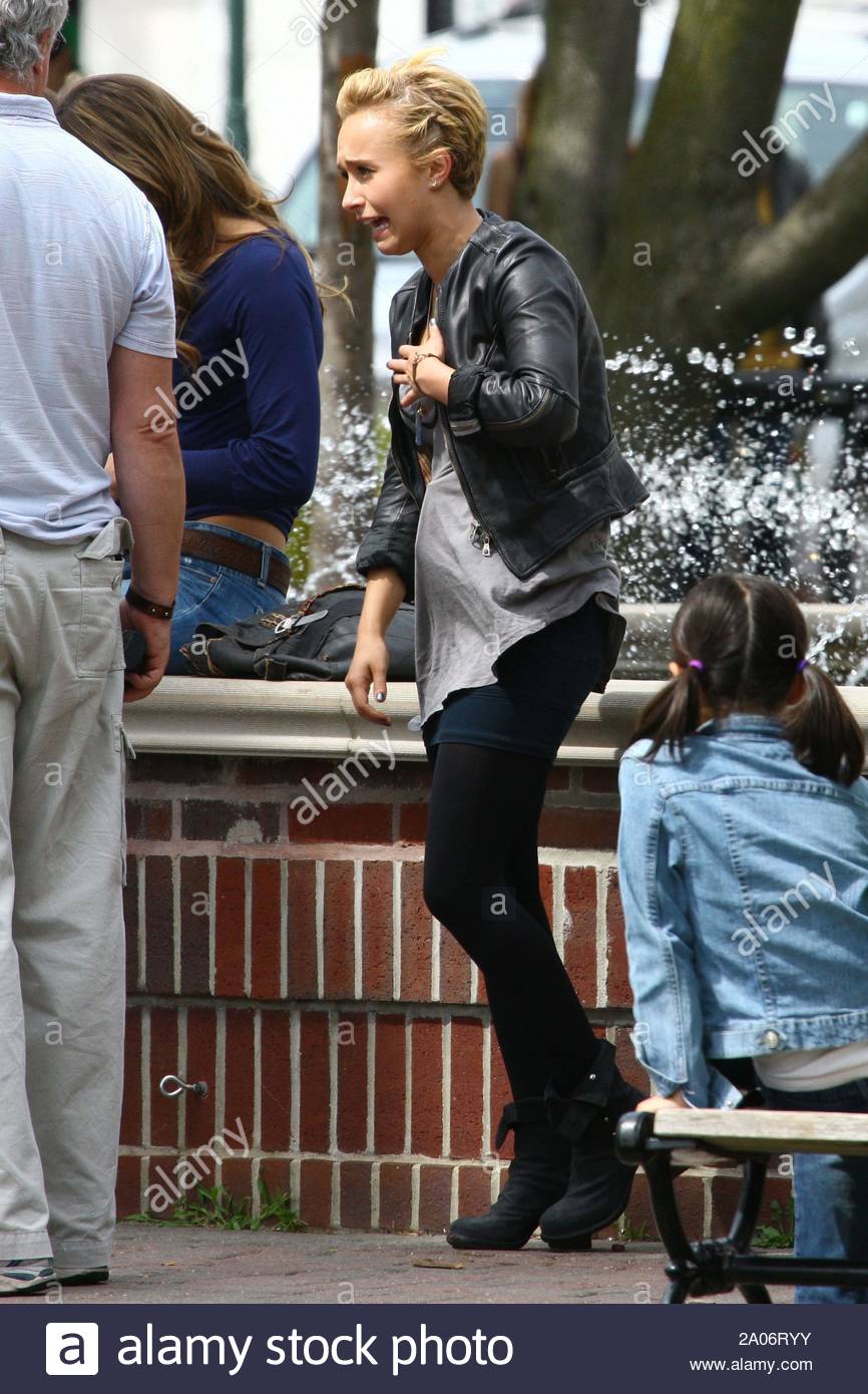 Hayden Panettiere Short Hair Stock Photos Hayden Panettiere