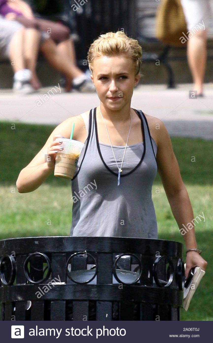 Hayden Panettiere Short Hair Stock Photos Hayden Panettiere
