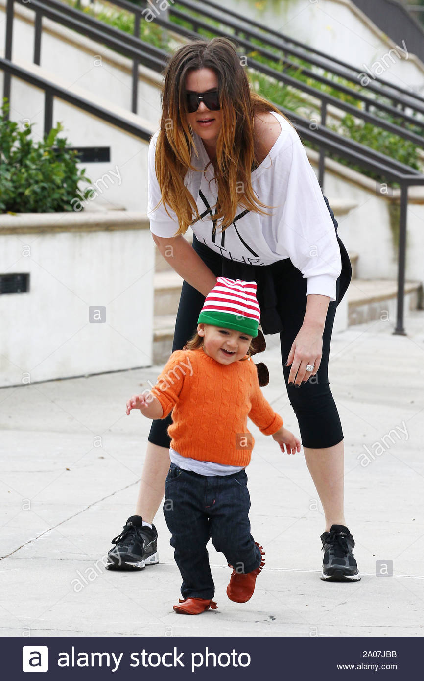 Calabasas Ca Khloe Kardashian Spends Some Quality Time With Her