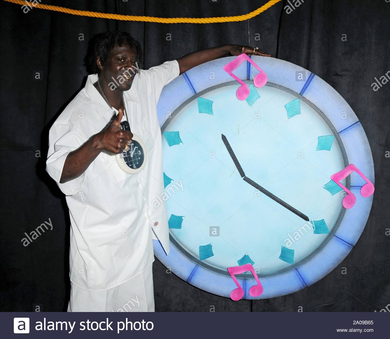 Flavor Flav Clock Stock Photos & Flavor Flav Clock Stock Images Alamy