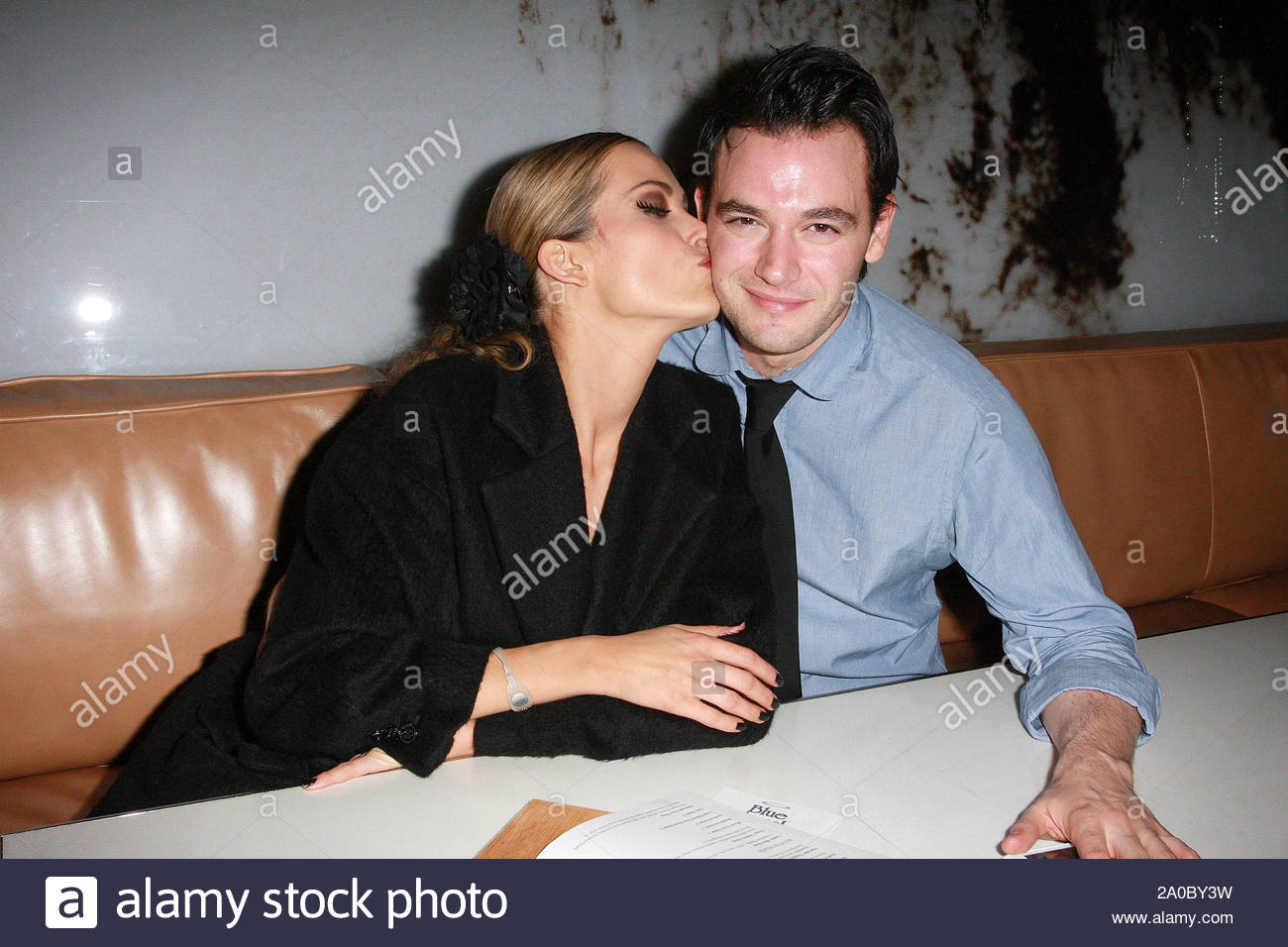 Er Hines og Kym dating