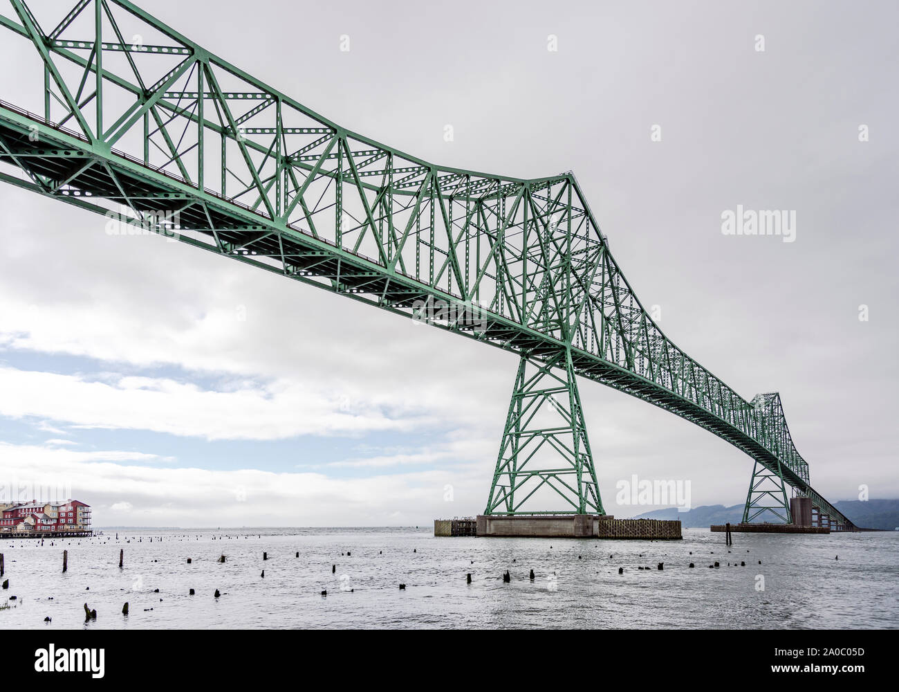 Rotten bridge hires stock photography and images Alamy