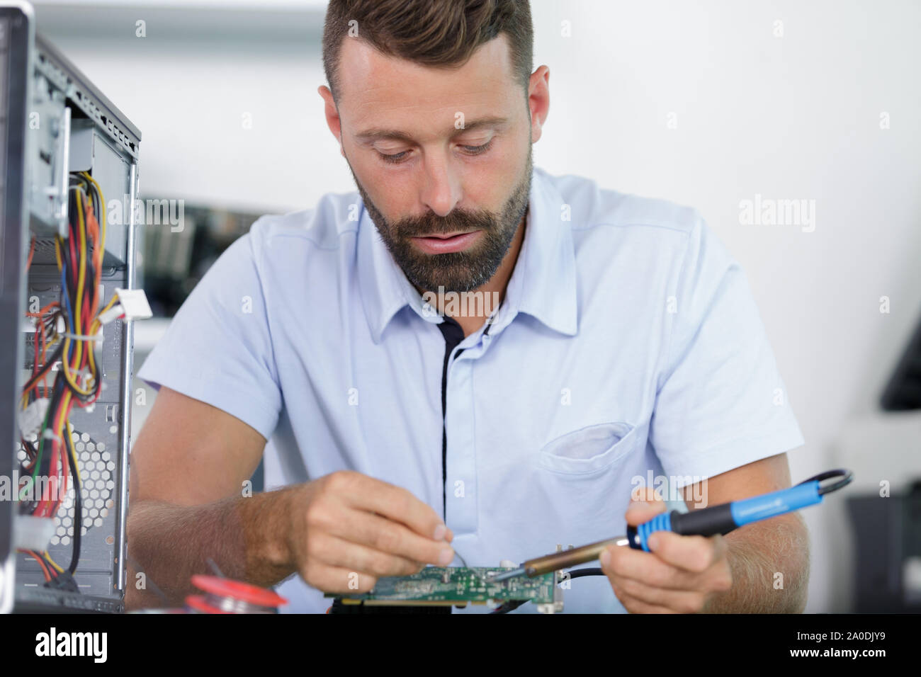 chip soldering a chip pc computer Stock Photo Alamy