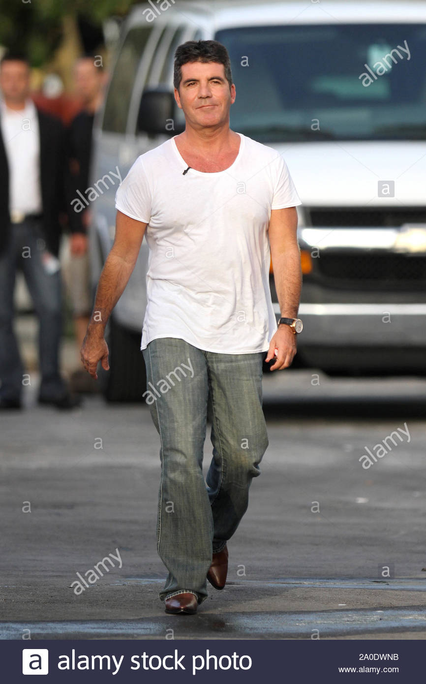 Miami Fl Simon Cowell Makes His Way To The X Factor Set For