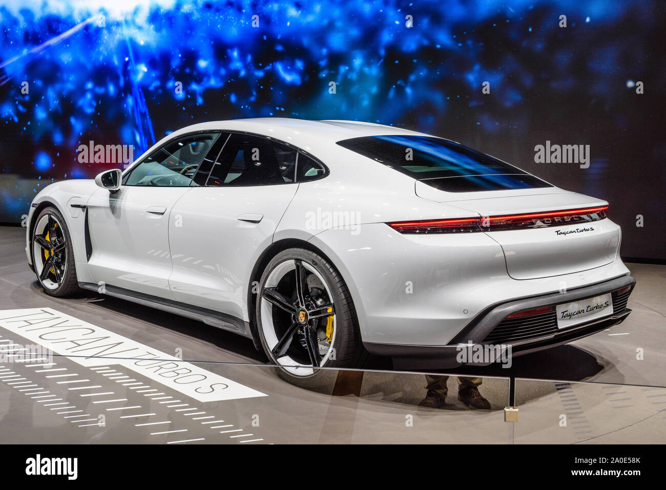 Porsche electric 4 door outlet
