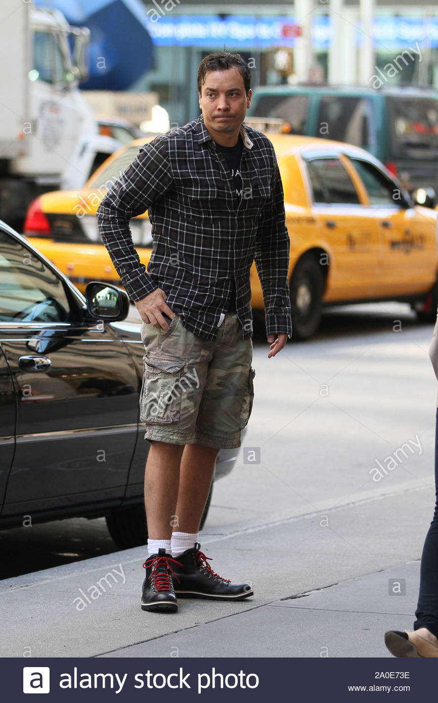 hiking boots with shorts