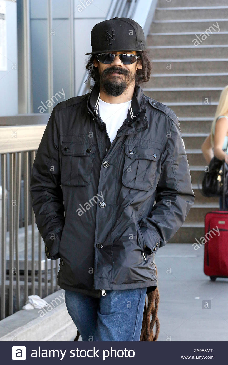 Damian Marley Stock Photos & Damian Marley Stock Images - Alamy
