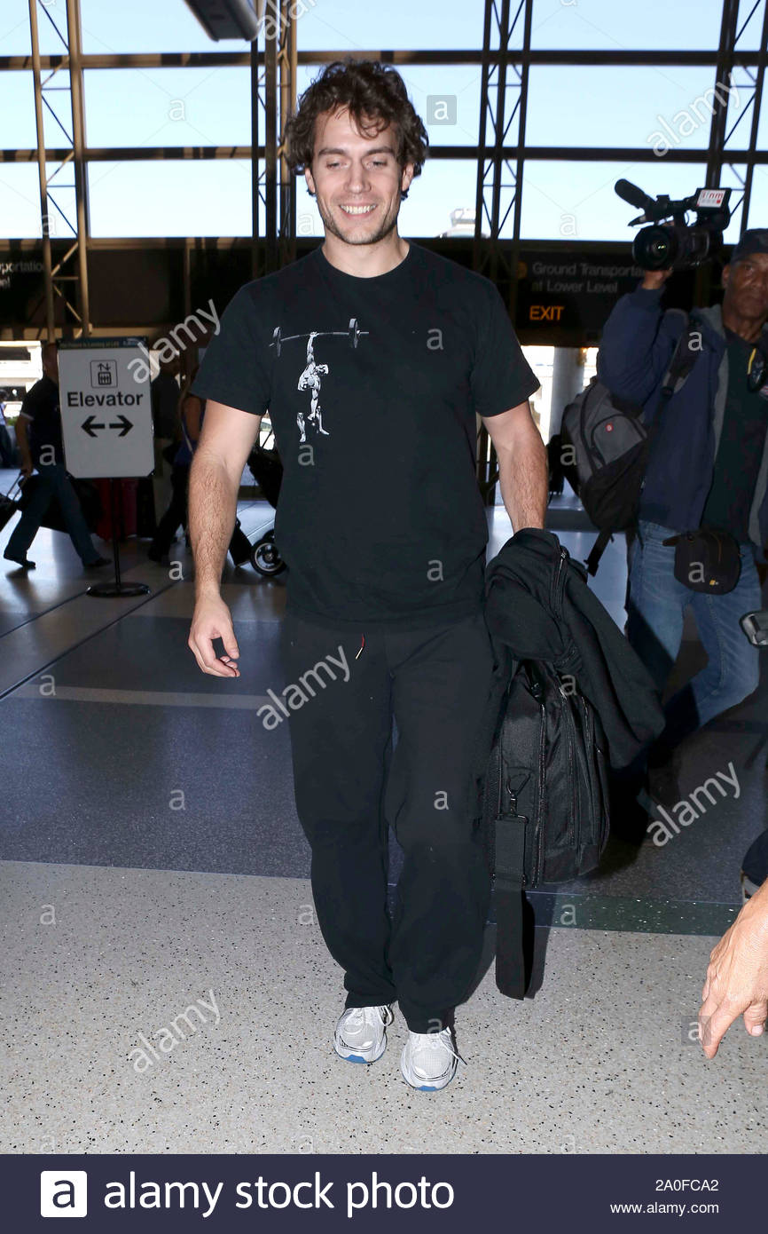 henry cavill sweatpants
