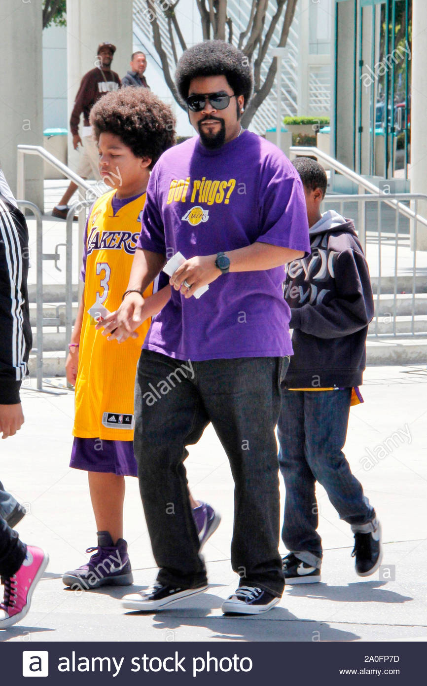 laker attire