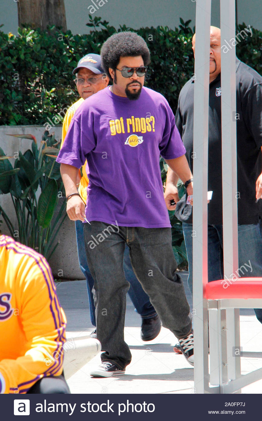 laker attire