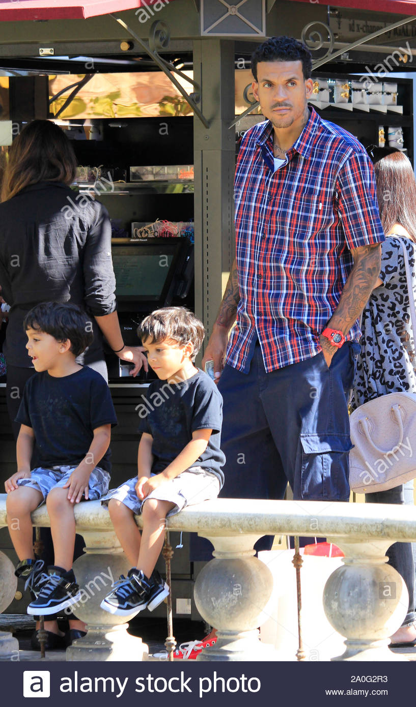 West Hollywood Ca La Laker Matt Barnes And His Family Enjoy A