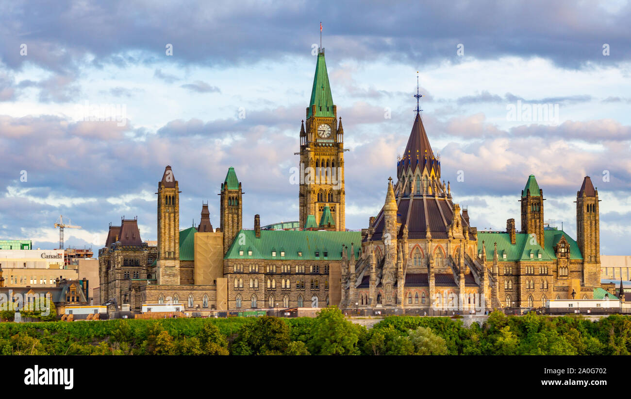 Parliament Hill in Canada's capital city of Ottawa is viewed from the Ottawa river, towards Quebec. Stock Photo
