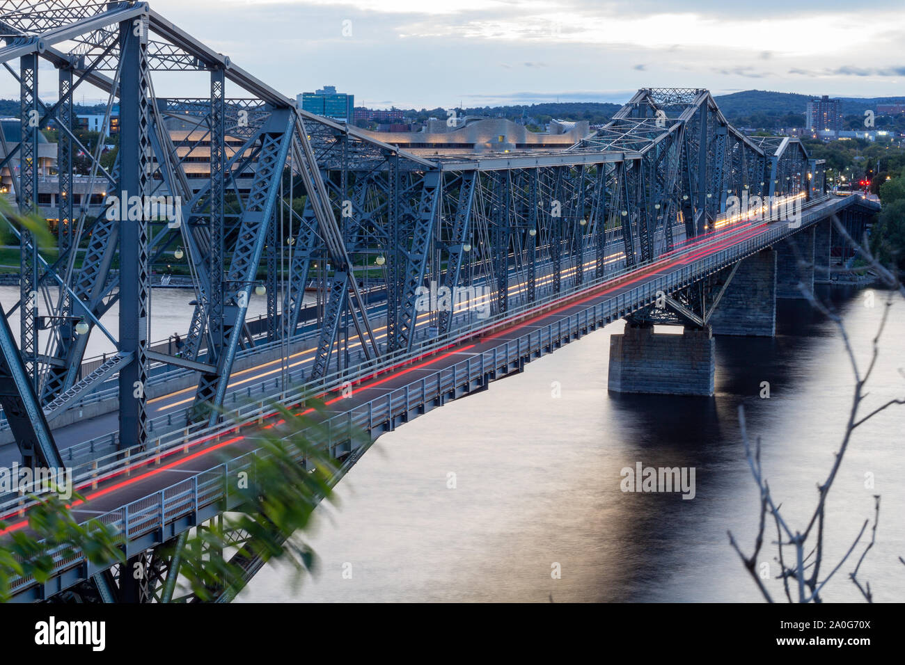 The interprovincial Alexandria Bridge connecting Ottawa, Ontario with