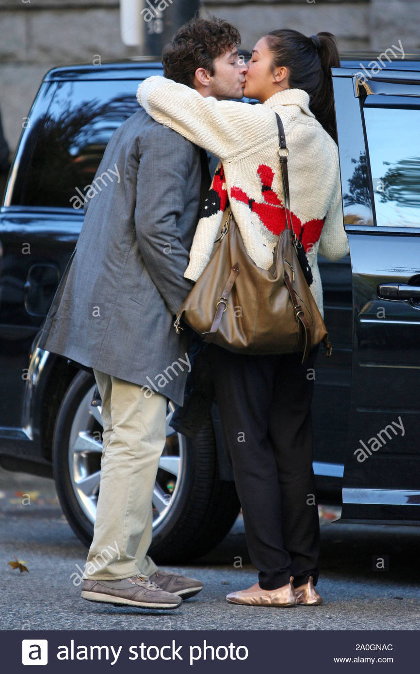 Shia Labeouf And Girlfriend Karolyn Pho Grab A Couple Of Latte S In Vancouver S Gastown District And Then Kiss Goodbye Outside Shia S Car Before She Heads To The Airport In Downtown Vancouver Bc