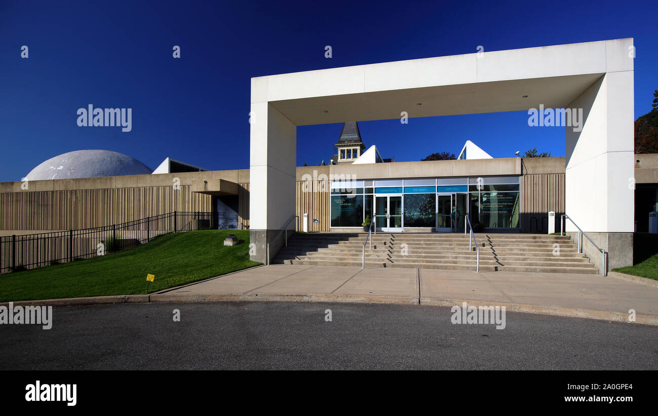 Hudson River Museum of Westchester, 511 Warburton Avenue, Yonkers, NY Stock Photo