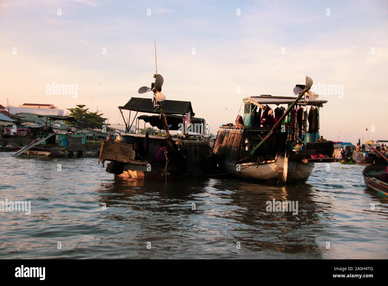 Ca Rang Traditional Vietnamese Floating Market called Ca Rang in Can tho ...