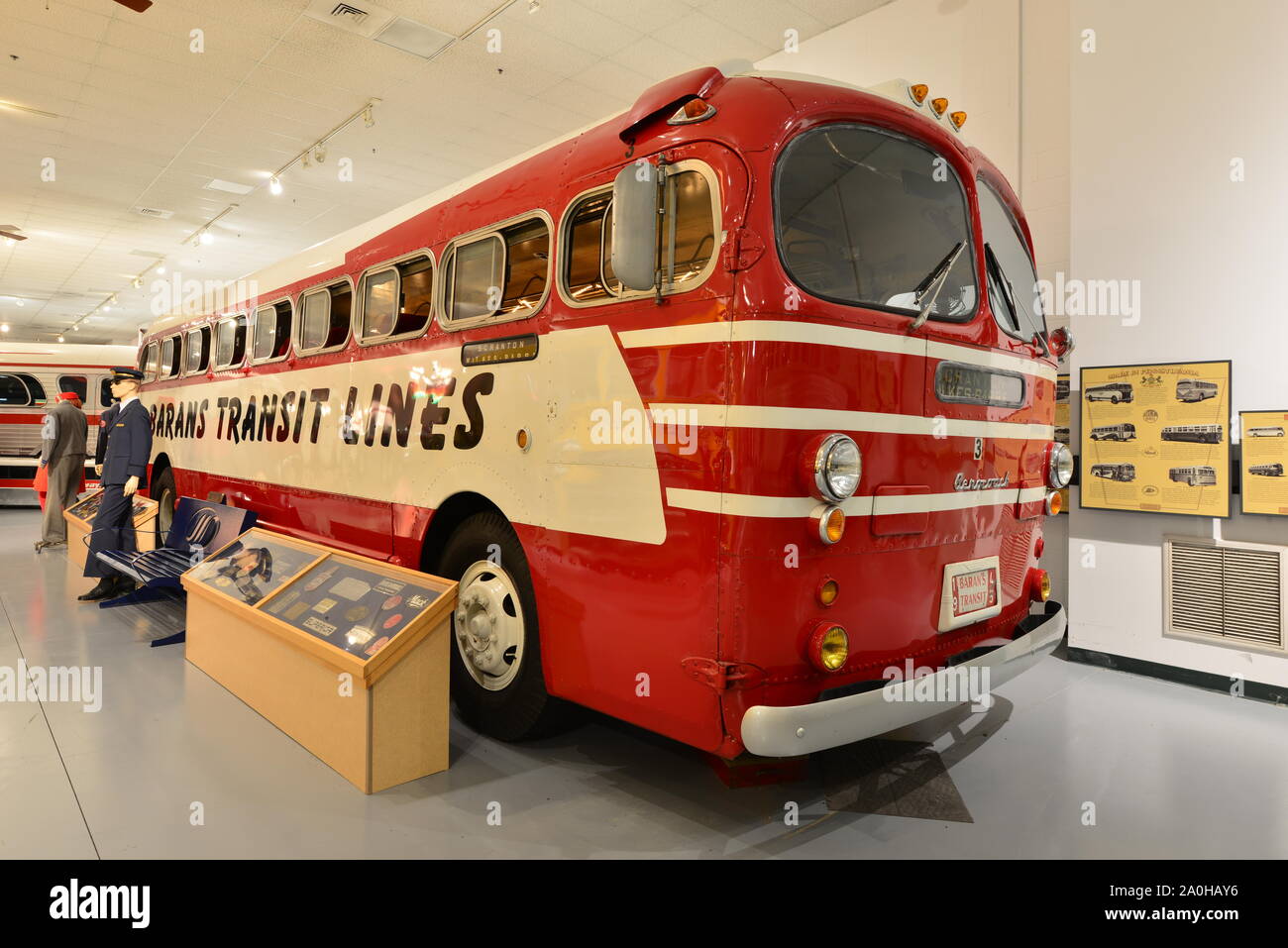 American Vintage Bus Stock Photo Alamy american-vintage-bus-stock-photo-alamy