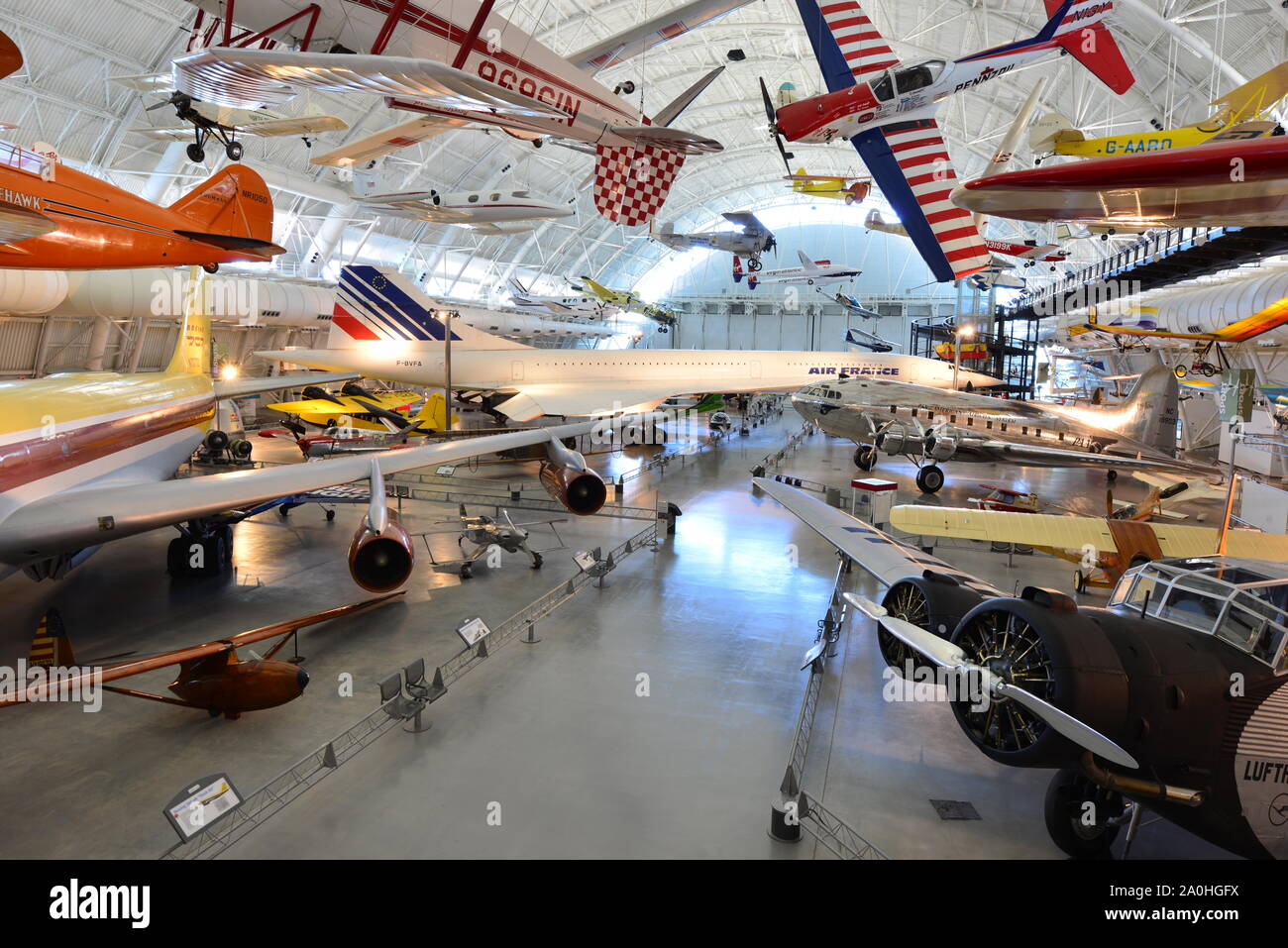 Dulles air and space museum Stock Photo Alamy