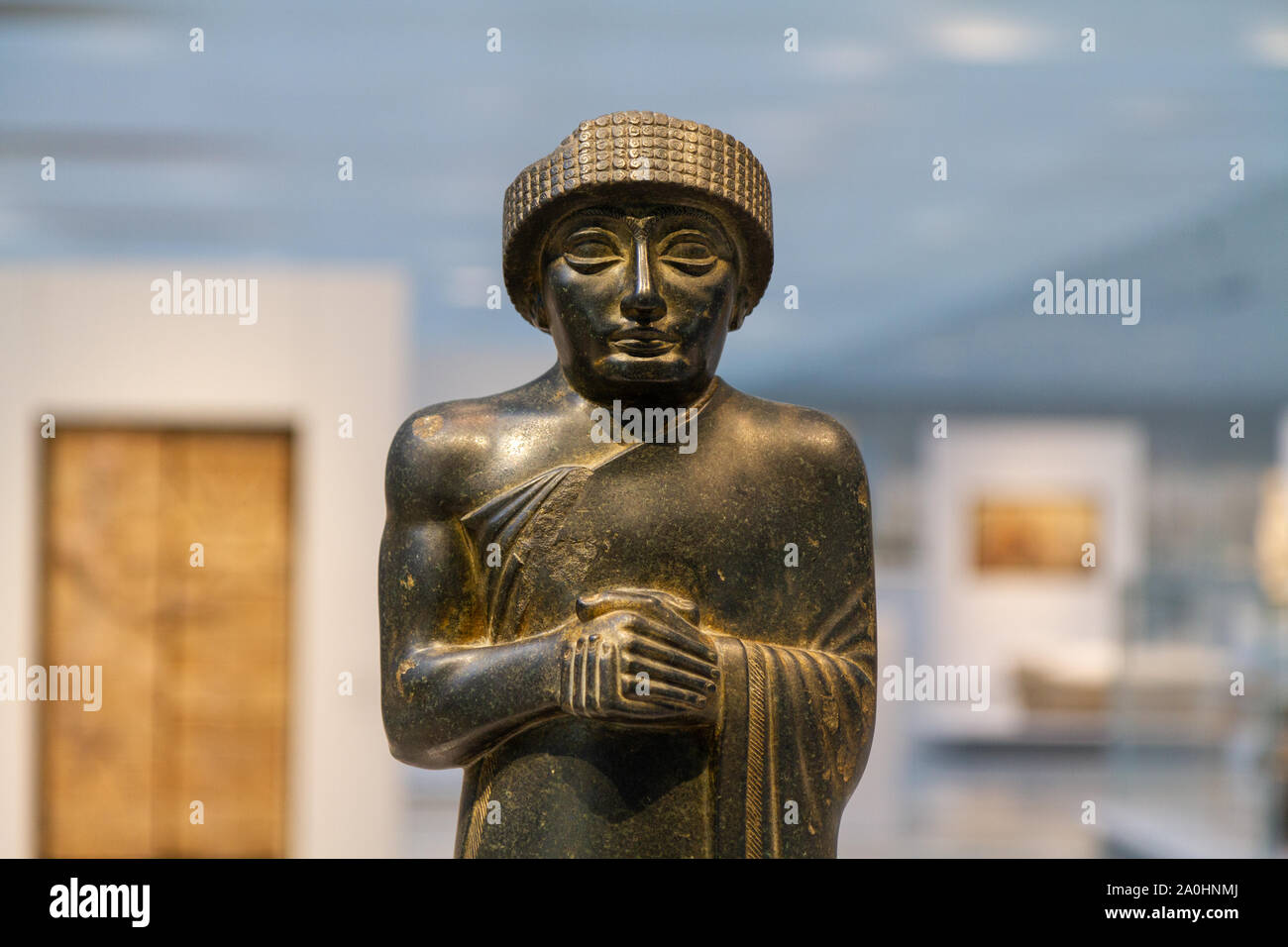 Diorite statue of Gudea, the ruler of the state Lagash. Artifact found in Girsu (today's Tello) in Mesopotamia (today's Iraq). About 2120BC. Stock Photo