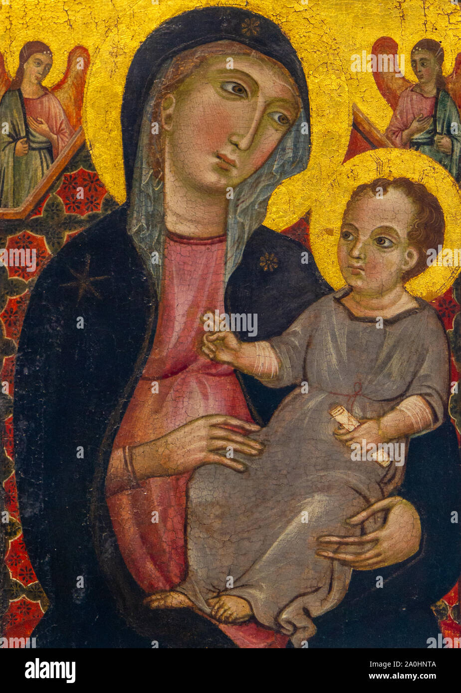 Virgin and Child with two Angels. Around 1320. By Deodato Orlandi (active in Tuscany, Italy in 1284-1332). Tempera on panel. Gold background. Stock Photo